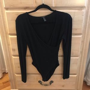 Black vneck bodysuit - forever 21